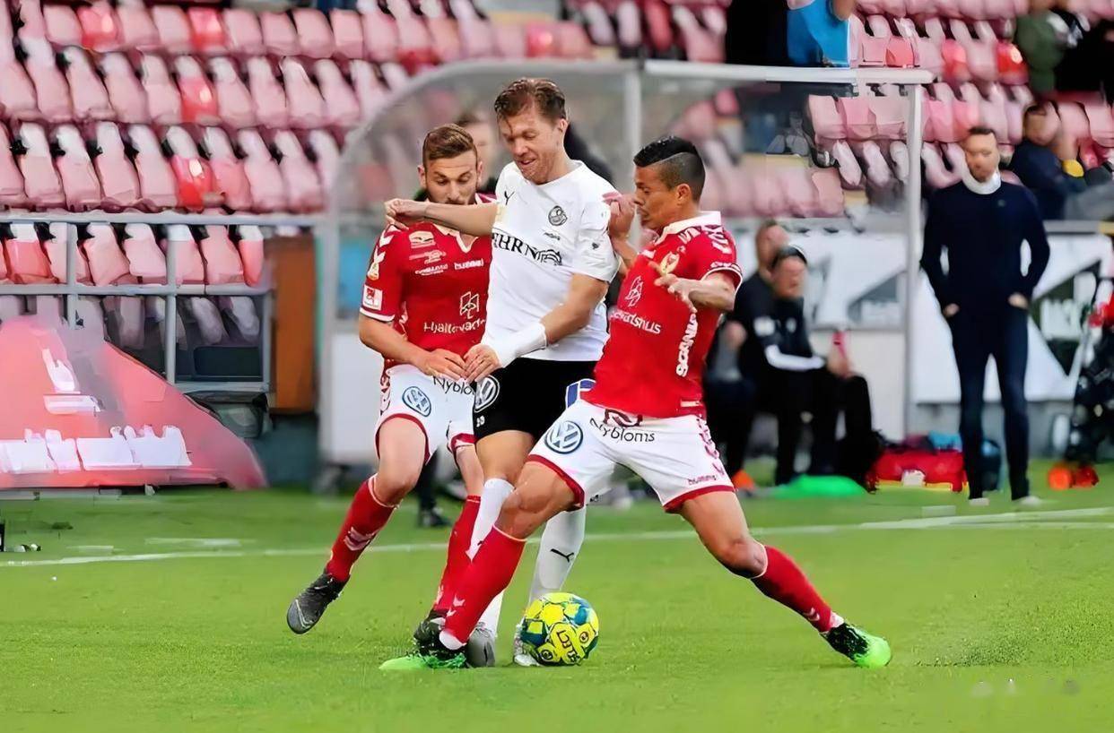 关于德布劳内与50激战FPX分钟，反败为胜胜负难料！，JackeyLove焦点对战比赛高潮迭起的信息