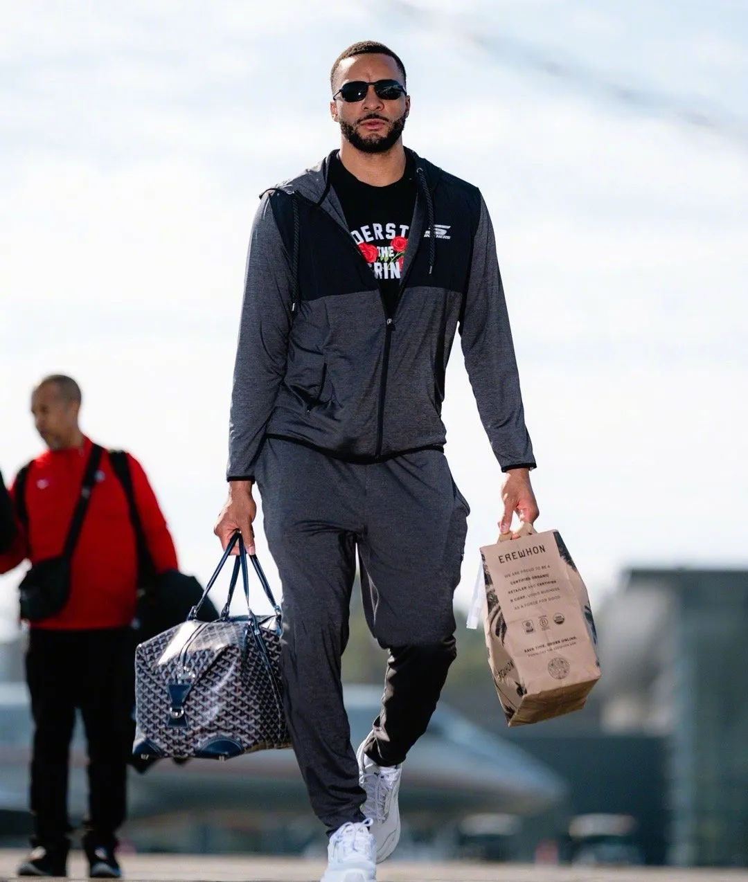 包含清晨体能课后,底特律活塞回应争议备战全明星赛,目标明确,年轻球员得到机会的词条 包含清晨体能课后,底特律活塞回应争议备战全明星赛,目标明确,年轻球员得到机会的词条