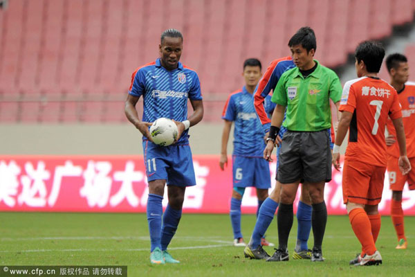 竞技宝-德罗巴迎来十五赛季高光表现，皇家马德里球迷沸腾！的简单介绍