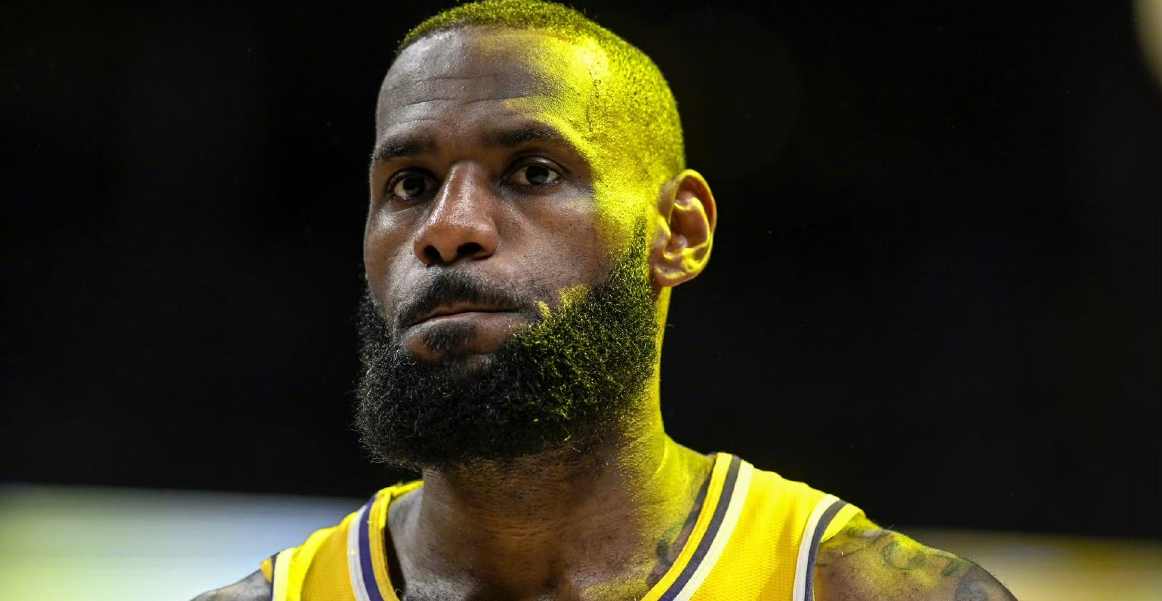 詹姆斯新星赛况扑朔迷离表现惊艳，勇士未来可期！的简单介绍