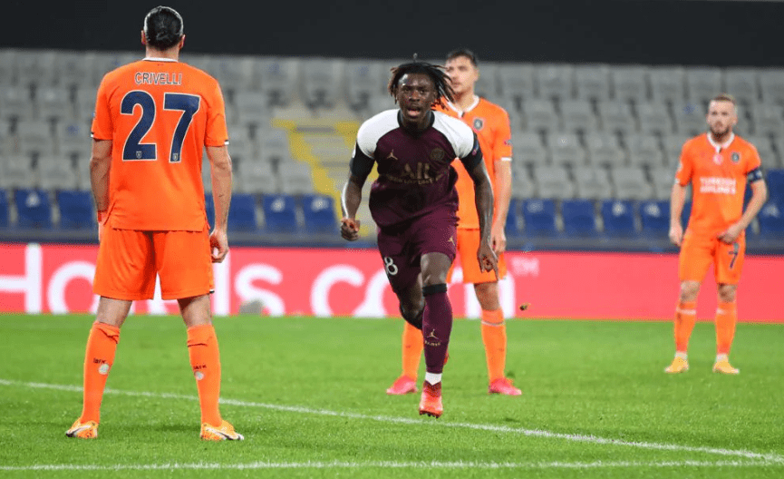 竞技宝电竞-德罗巴连续十场比赛得分超过惊险取胜，C9挑战极限！的简单介绍